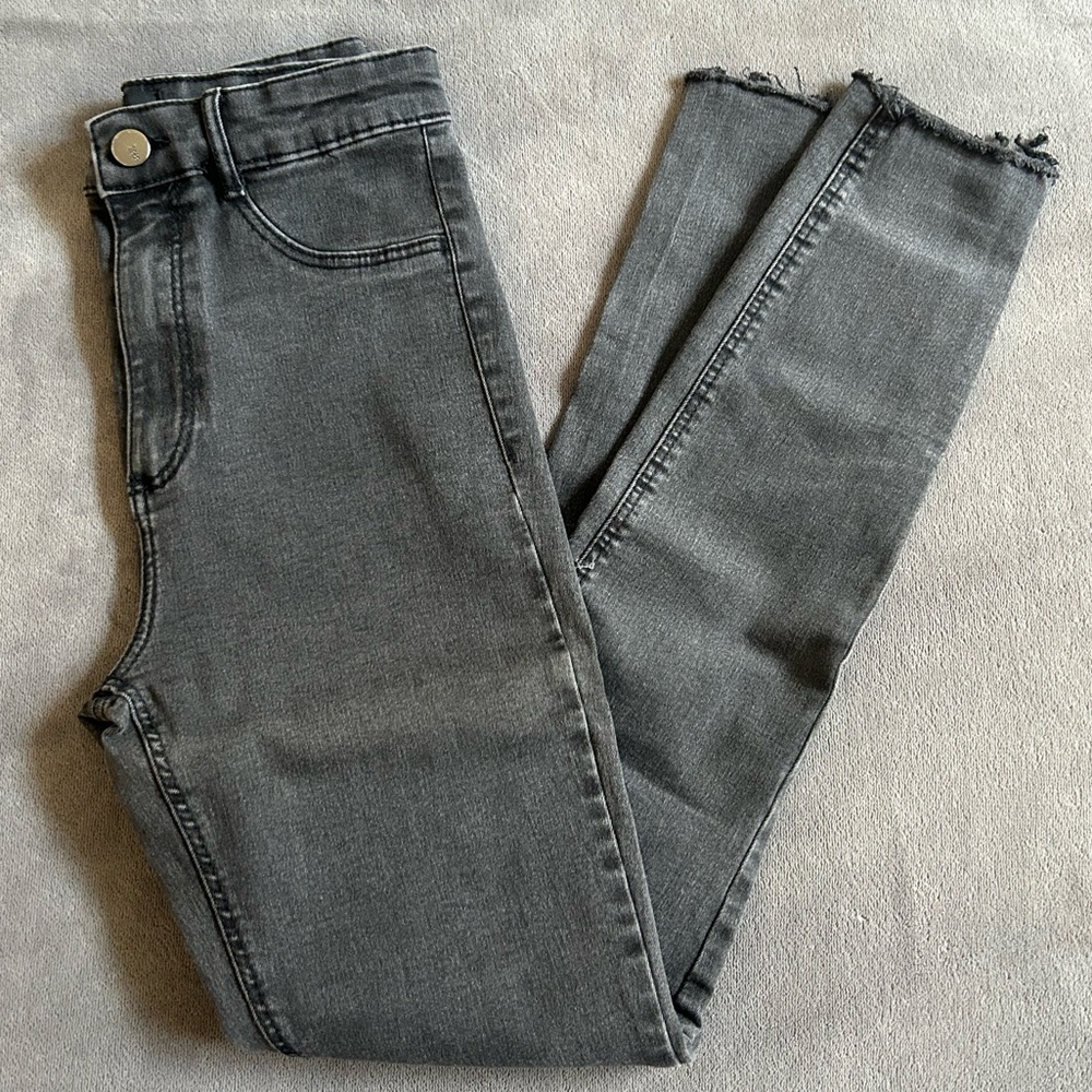 Zara Gray Women's Skinny Jeans